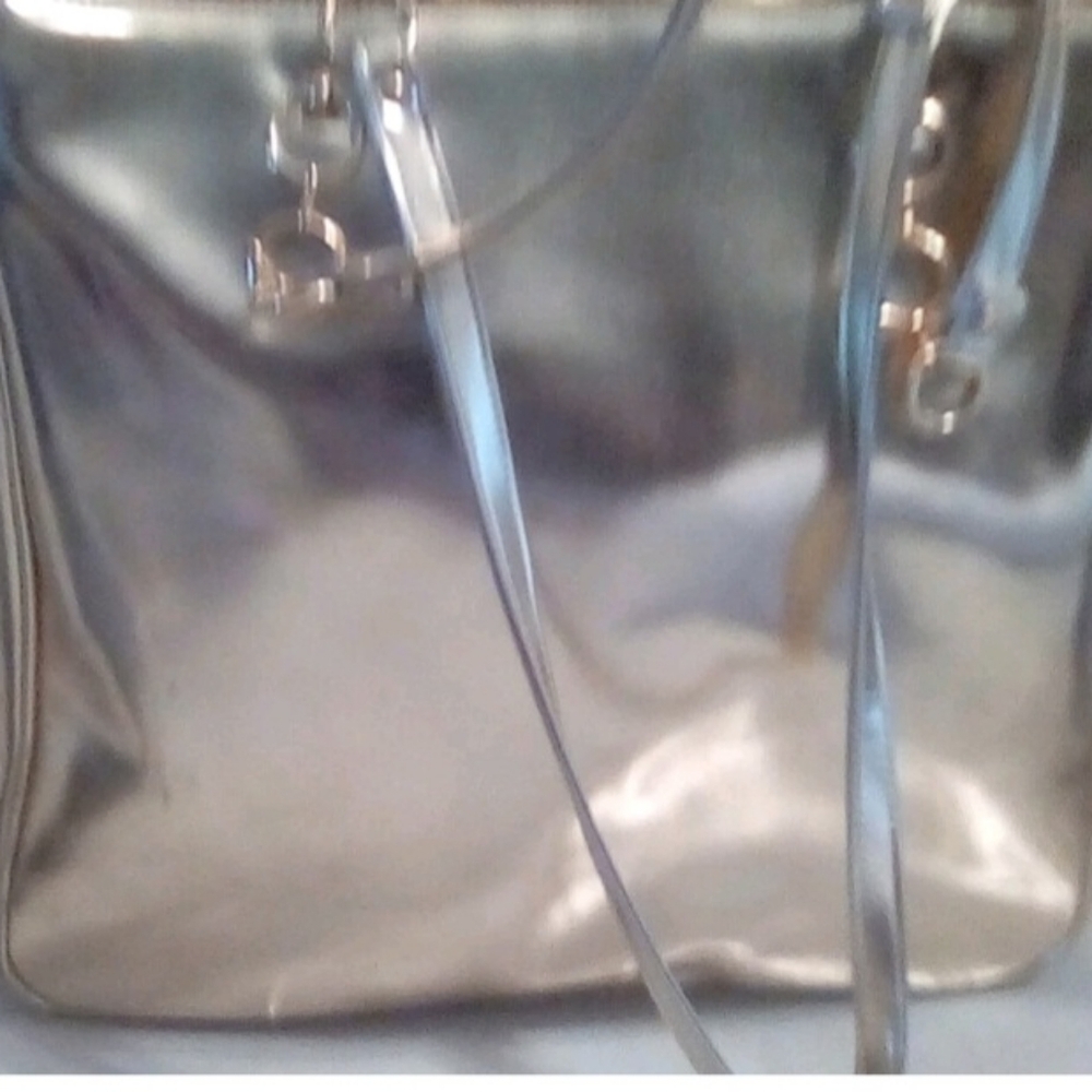 NEW Gold Mettalic Bloomingdale Tote - Picture 3 of 4